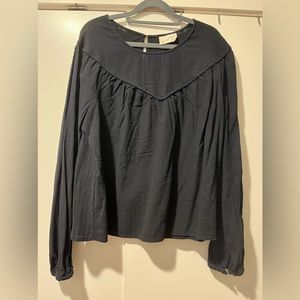 Universal Threads XL black blouse